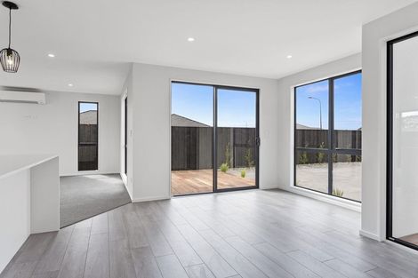 Photo of property in 10 Jury Lane, Woodend, 7610