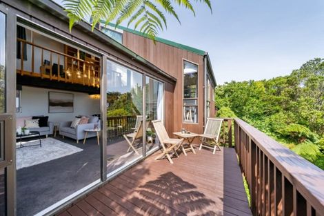 Photo of property in 38 Stanhope Grove, Korokoro, Lower Hutt, 5012