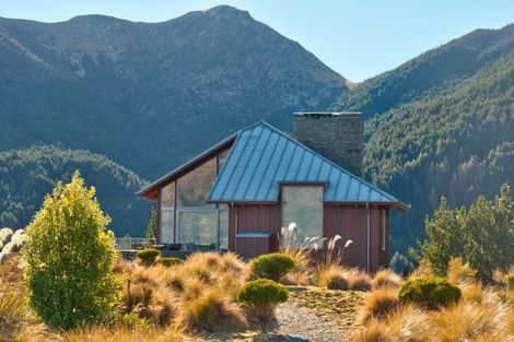 Photo of property in 673 Glenorchy-queenstown Road, Closeburn, Queenstown, 9371