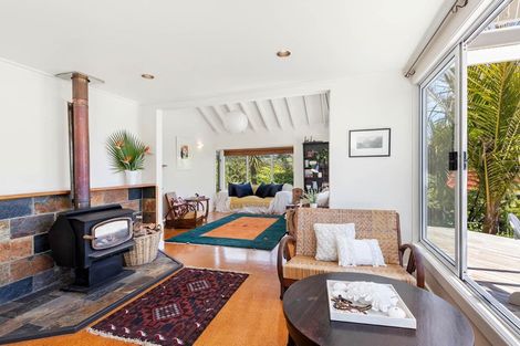 Photo of property in 16 La Trobe Track, Karekare, New Lynn, 0772