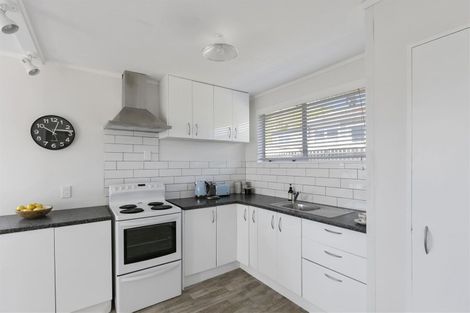 Photo of property in 41 Almora View, Ascot Park, Porirua, 5024