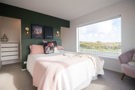 Photo of property in 21 Ocean Beach Street, Foxton Beach, Foxton, 4815