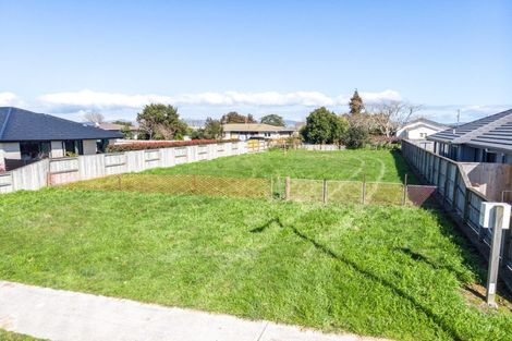 Photo of property in 37 Costello Drive, Ngatea, 3503