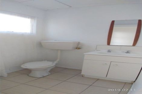 Photo of property in 1/12 Bond Crescent, Forrest Hill, Auckland, 0620