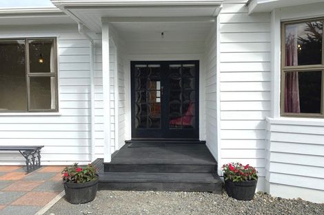 Photo of property in 43 Watt Road, Otatara, Invercargill, 9879