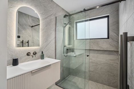 Photo of property in 25 Rubus Street, Wanaka, 9382