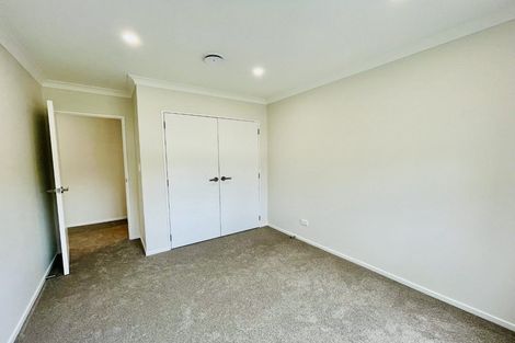 Photo of property in 36d Seymour Road, Sunnyvale, Auckland, 0612