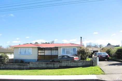 Photo of property in 7 Mcgreevy Street, Waipawa, 4210