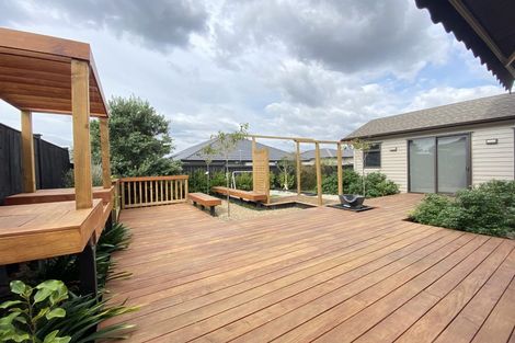 Photo of property in 13 Paso Fino Crescent, Karaka, Papakura, 2113