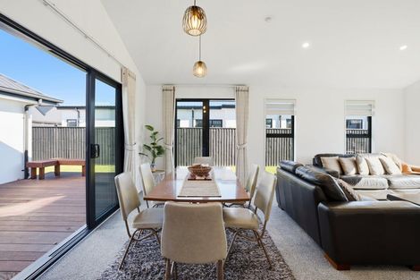 Photo of property in 7 Twin Meadows Drive, Casebrook, Christchurch, 8051