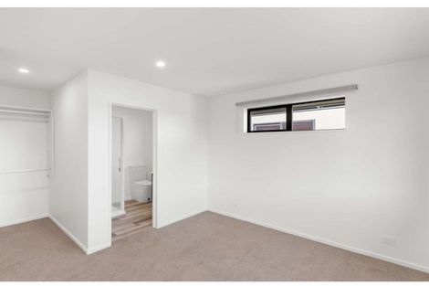 Photo of property in 35 Herridge Street, Woodend, 7610