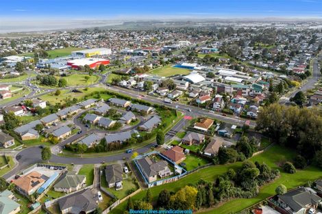 Photo of property in 14 Castlefinn Drive, Weymouth, Auckland, 2103