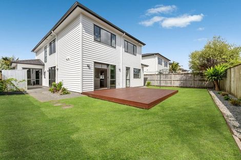Photo of property in 18 Listack Drive, Flat Bush, Auckland, 2019