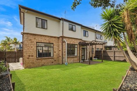 Photo of property in 17 Derg Place, East Tamaki, Auckland, 2013