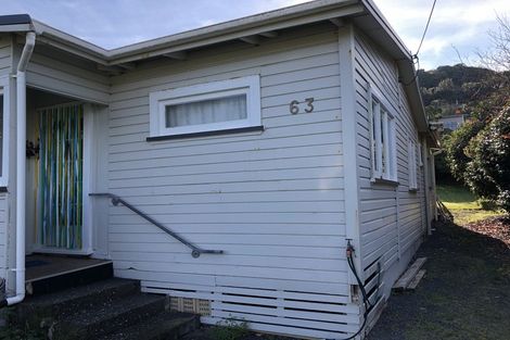 Photo of property in 63 North Street, Mokau, 4376