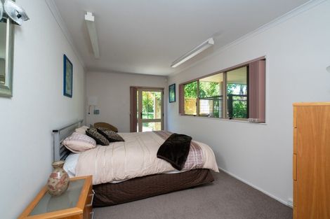 Photo of property in 166 Lake Terrace, Hilltop, Taupo, 3330