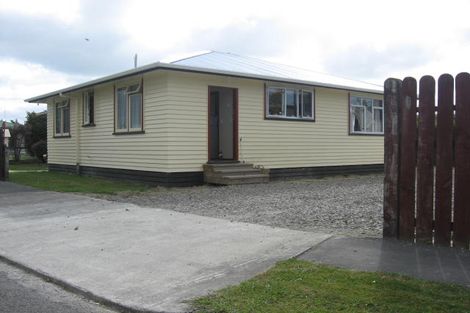 Photo of property in 6 Julia Street, Pahiatua, 4910