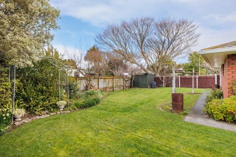Photo of property in 27 Carter Crescent, Awapuni, Palmerston North, 4412