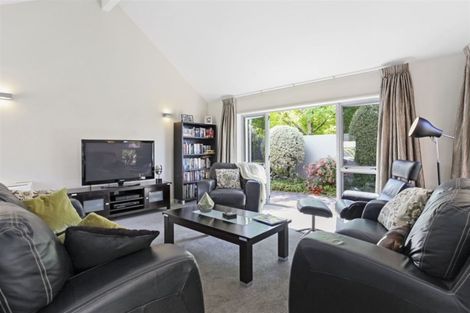 Photo of property in 70c Clyde Road, Ilam, Christchurch, 8041