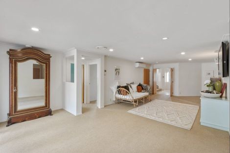 Photo of property in 14 Charles Street, Westshore, Napier, 4110