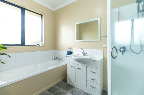 Photo of property in 72a Eton Street, Hampstead, Ashburton, 7700