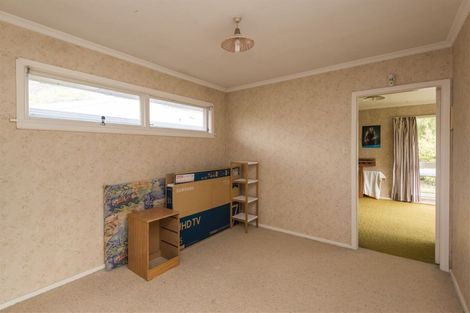 Photo of property in 35 Sevenoaks Drive, Bryndwr, Christchurch, 8053