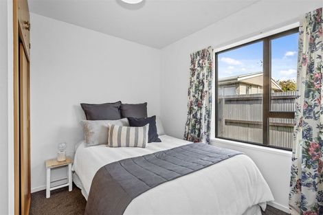 Photo of property in 1a Rossiter Avenue, Redwood, Christchurch, 8051