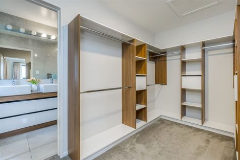 Photo of property in 319 Flat Bush School Road, Flat Bush, Auckland, 2019