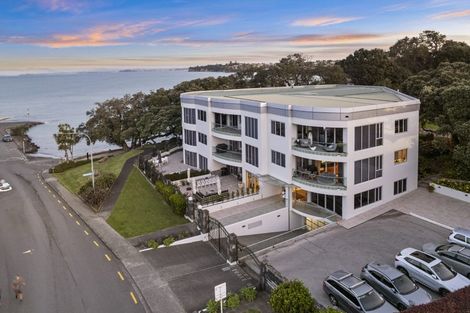 Photo of property in 1/7 The Promenade, Takapuna, Auckland, 0622