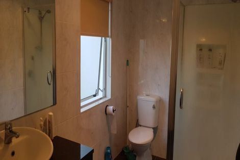 Photo of property in 10 Bridgefield Crescent, Flat Bush, Auckland, 2016