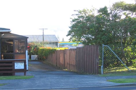 Photo of property in 2/184 Centreway Road, Orewa, 0931