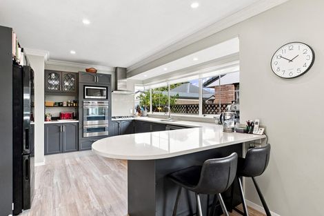 Photo of property in 12 Smiths Road, Matua, Tauranga, 3110