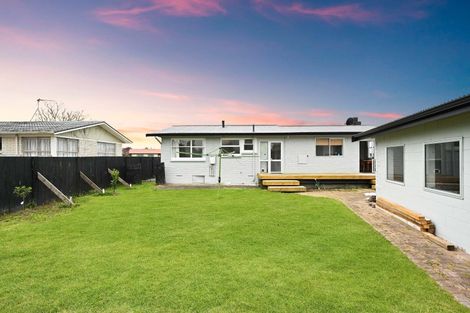 Photo of property in 3 Marion Place, Deanwell, Hamilton, 3206