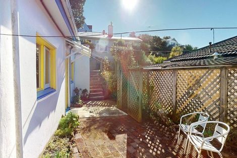 Photo of property in 3-5 Knoll Street, Island Bay, Wellington, 6023