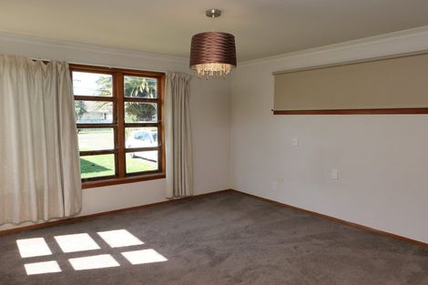 Photo of property in 20 Ngapotiki Street, Paraparaumu Beach, Paraparaumu, 5032