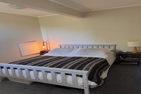 Photo of property in 15 Townsend Road, Miramar, Wellington, 6022