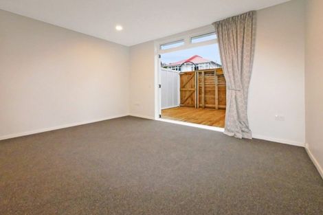Photo of property in 31-41 Pirie Street, Mount Victoria, Wellington, 6011