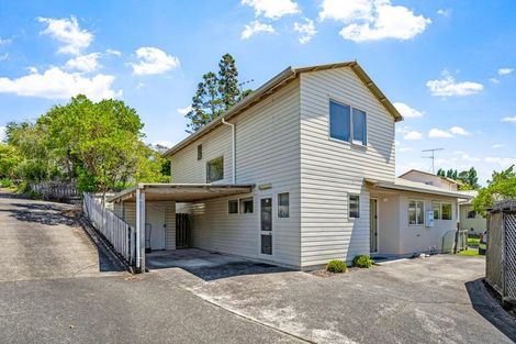 Photo of property in 2/372 Whangaparaoa Road, Stanmore Bay, Whangaparaoa, 0932