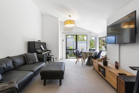 Photo of property in 2/41 Saint Georges Bay Road, Parnell, Auckland, 1052