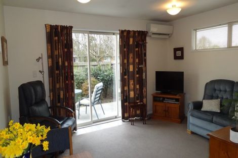 Photo of property in 3/51 Worthy Street, Avonhead, Christchurch, 8042