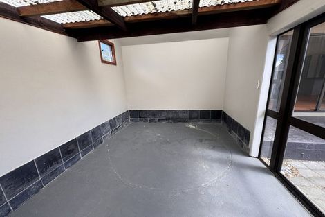 Photo of property in 30 Hamilton Avenue, Ilam, Christchurch, 8041