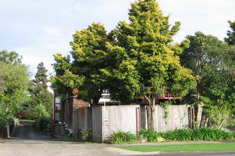 Photo of property in 236a Victoria Avenue, Hokowhitu, Palmerston North, 4410