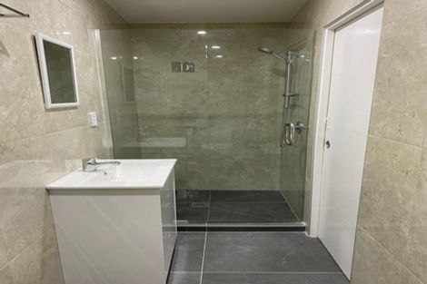 Photo of property in 15 Kiernan Place, Kelston, Auckland, 0602