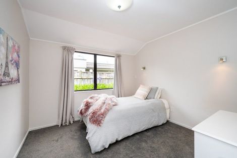 Photo of property in 7 Penlington Place, Havelock North, 4130
