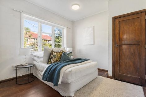 Photo of property in 9f Kerr Street, Devonport, Auckland, 0624