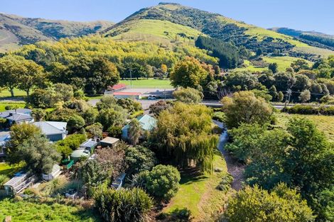 Photo of property in 4312 Christchurch Akaroa Road, Little River, 7591