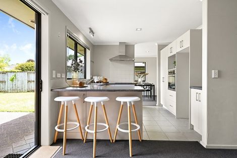 Photo of property in 37 Thomas Road, Huntington, Hamilton, 3210