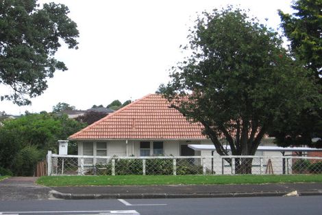 Photo of property in 65 Hillsborough Road, Hillsborough, Auckland, 1042