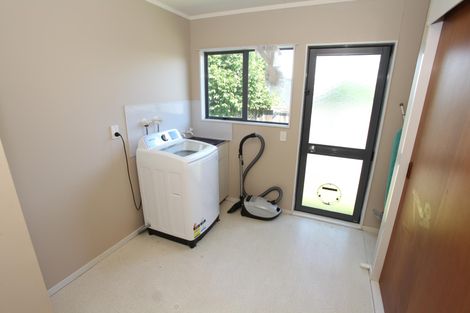 Photo of property in 27 Ronald Court, Pukete, Hamilton, 3200