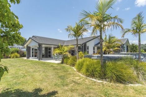 Photo of property in 222 Lakes Boulevard, Pyes Pa, Tauranga, 3112